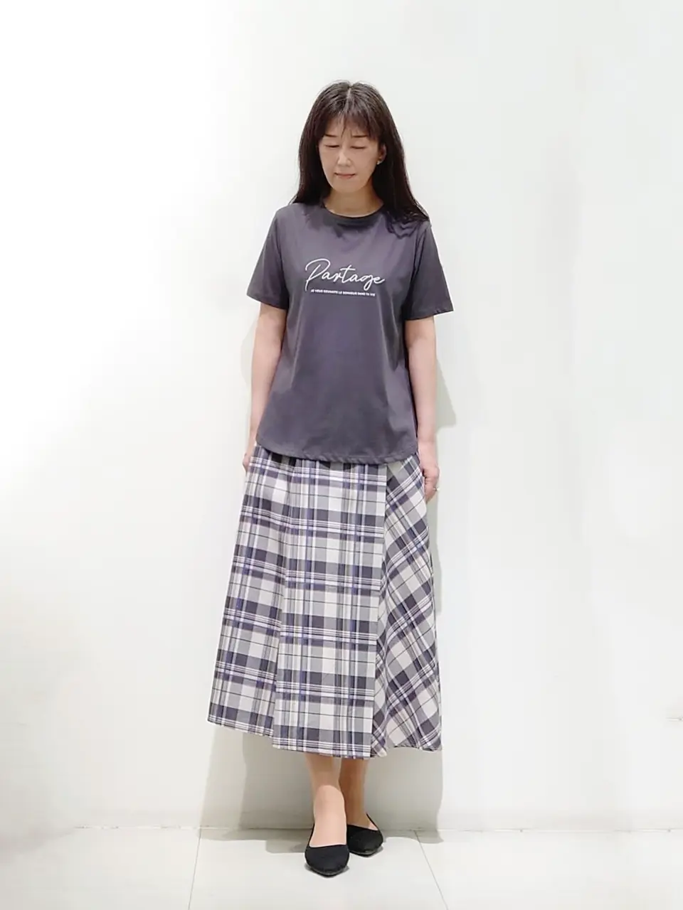 ANY SIS スタッフ コーディネート画像