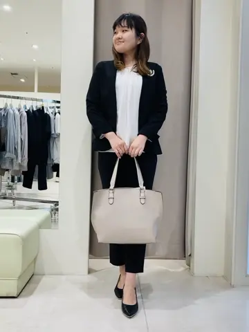 ANY SIS 川根　彩 コーディネート画像