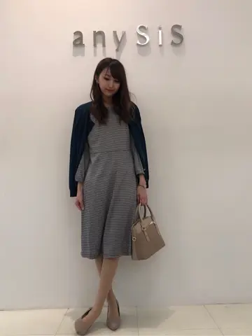 ANY SIS スタッフ コーディネート画像