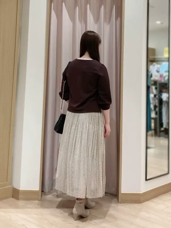 ANY SIS 濱口 コーディネート画像