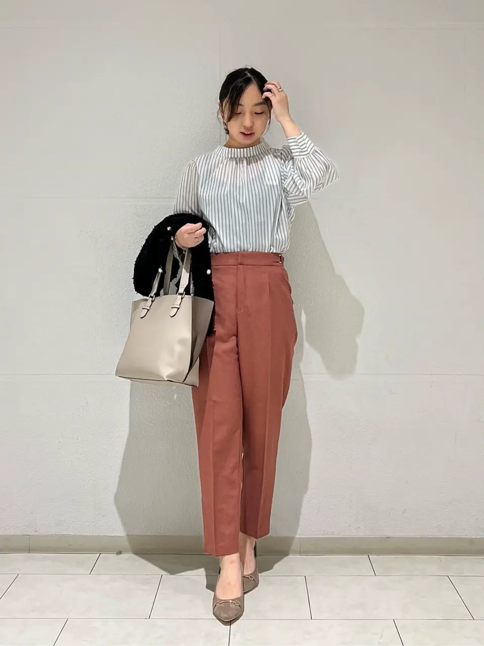 ANY SIS 村上 コーディネート画像