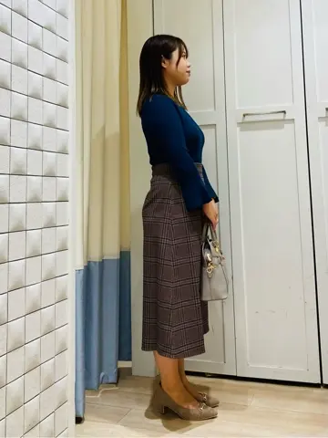 ANY SIS スタッフ コーディネート画像