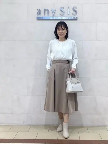 ANY SIS 髙橋 コーディネート画像