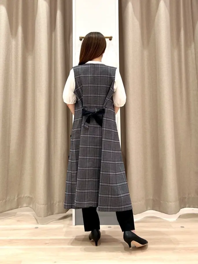 ANY SIS 瀬野 コーディネート画像