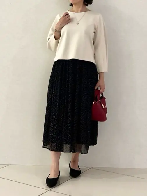 ANY SIS スタッフ コーディネート画像