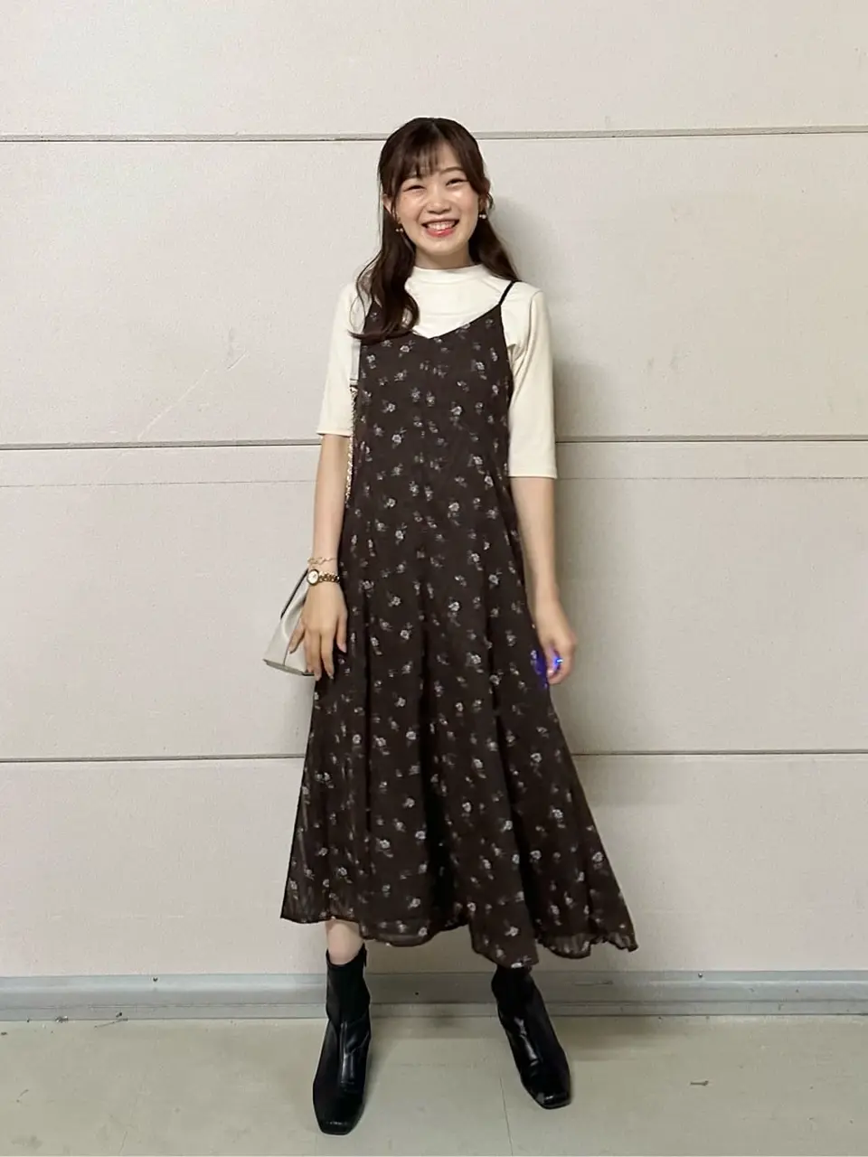 ANY SIS みぃ コーディネート画像