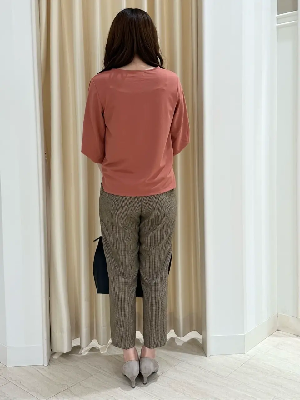 ANY SIS 伊藤 コーディネート画像