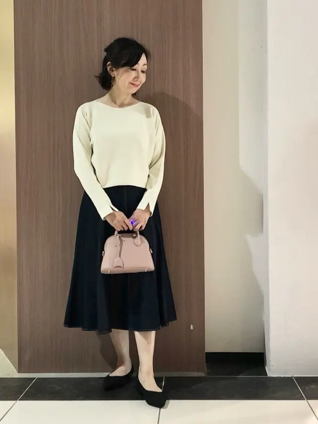 ANY SIS スタッフ コーディネート画像