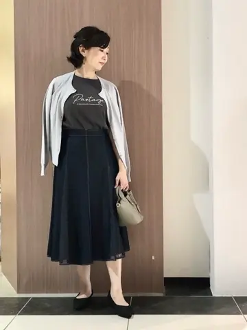 ANY SIS スタッフ コーディネート画像