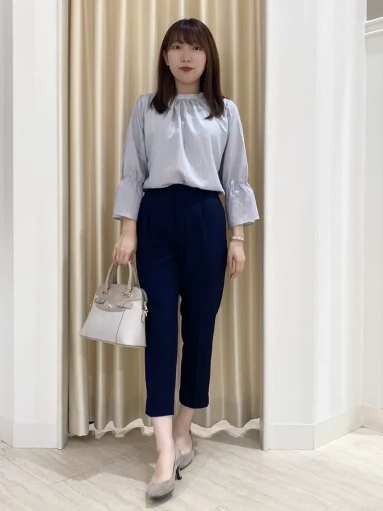 ANY SIS 伊藤 コーディネート画像