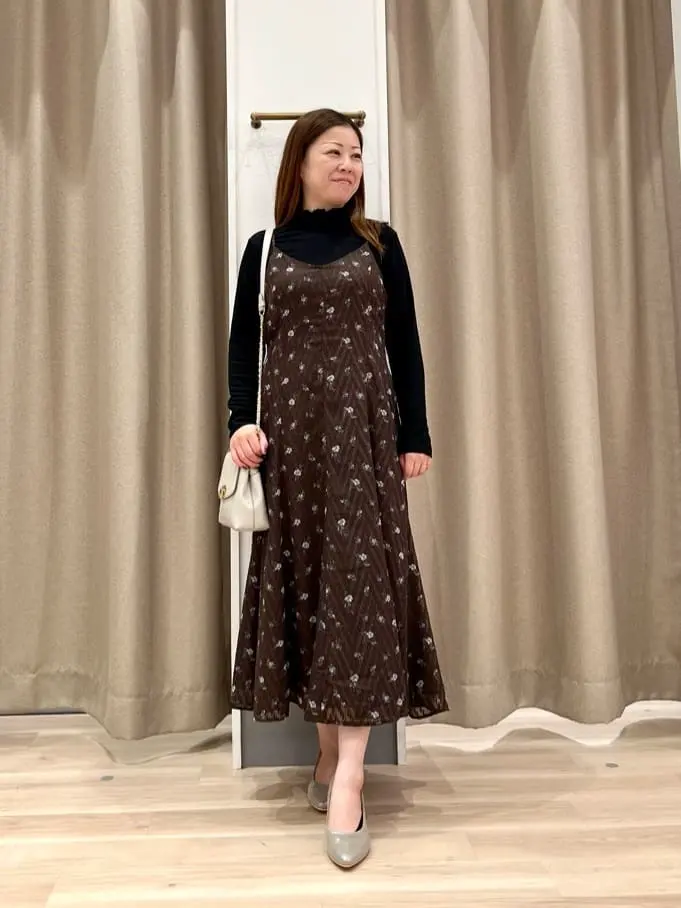 ANY SIS 瀬野 コーディネート画像