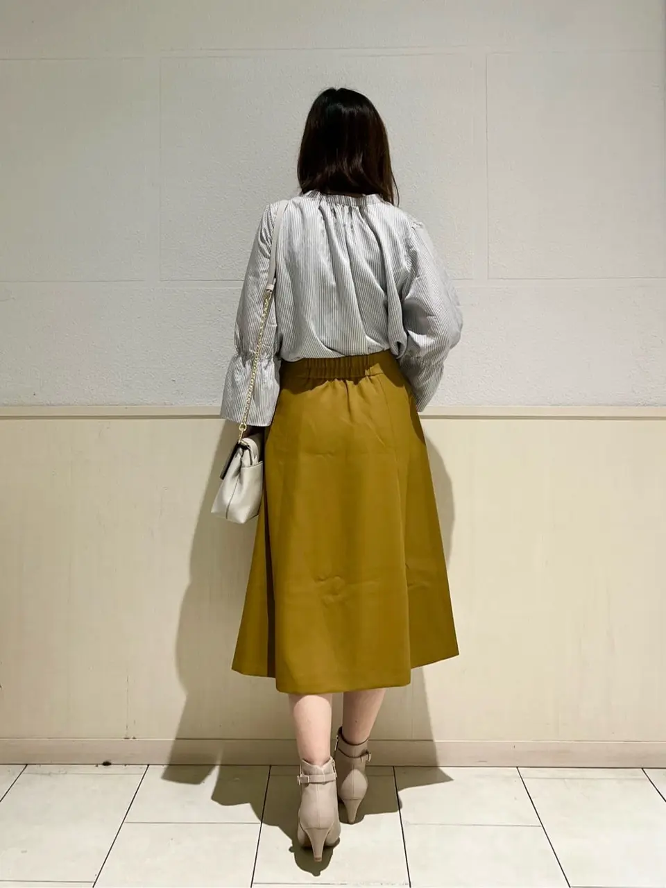 ANY SIS 村上 コーディネート画像