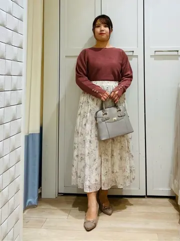 ANY SIS スタッフ コーディネート画像