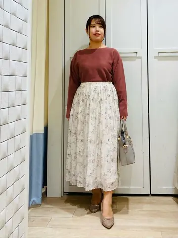 ANY SIS スタッフ コーディネート画像