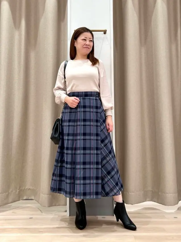 ANY SIS 瀬野 コーディネート画像