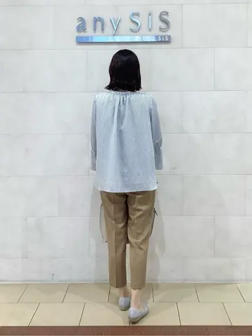 ANY SIS 髙橋 コーディネート画像