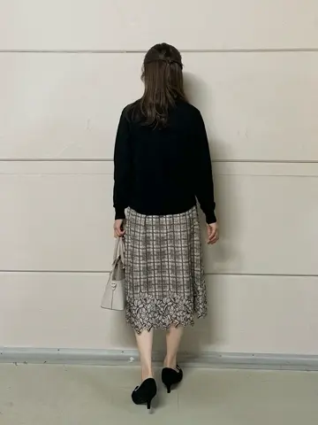 ANY SIS みぃ コーディネート画像