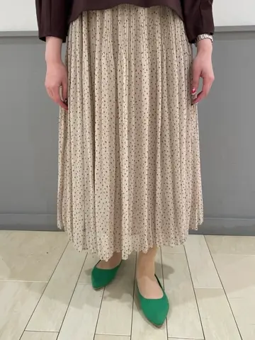 ANY SIS 咲本 コーディネート画像