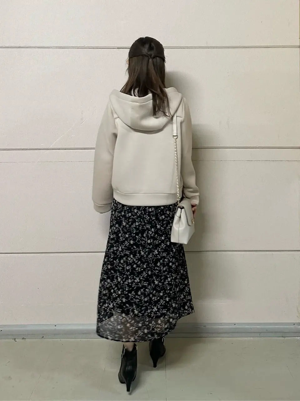 ANY SIS みぃ コーディネート画像