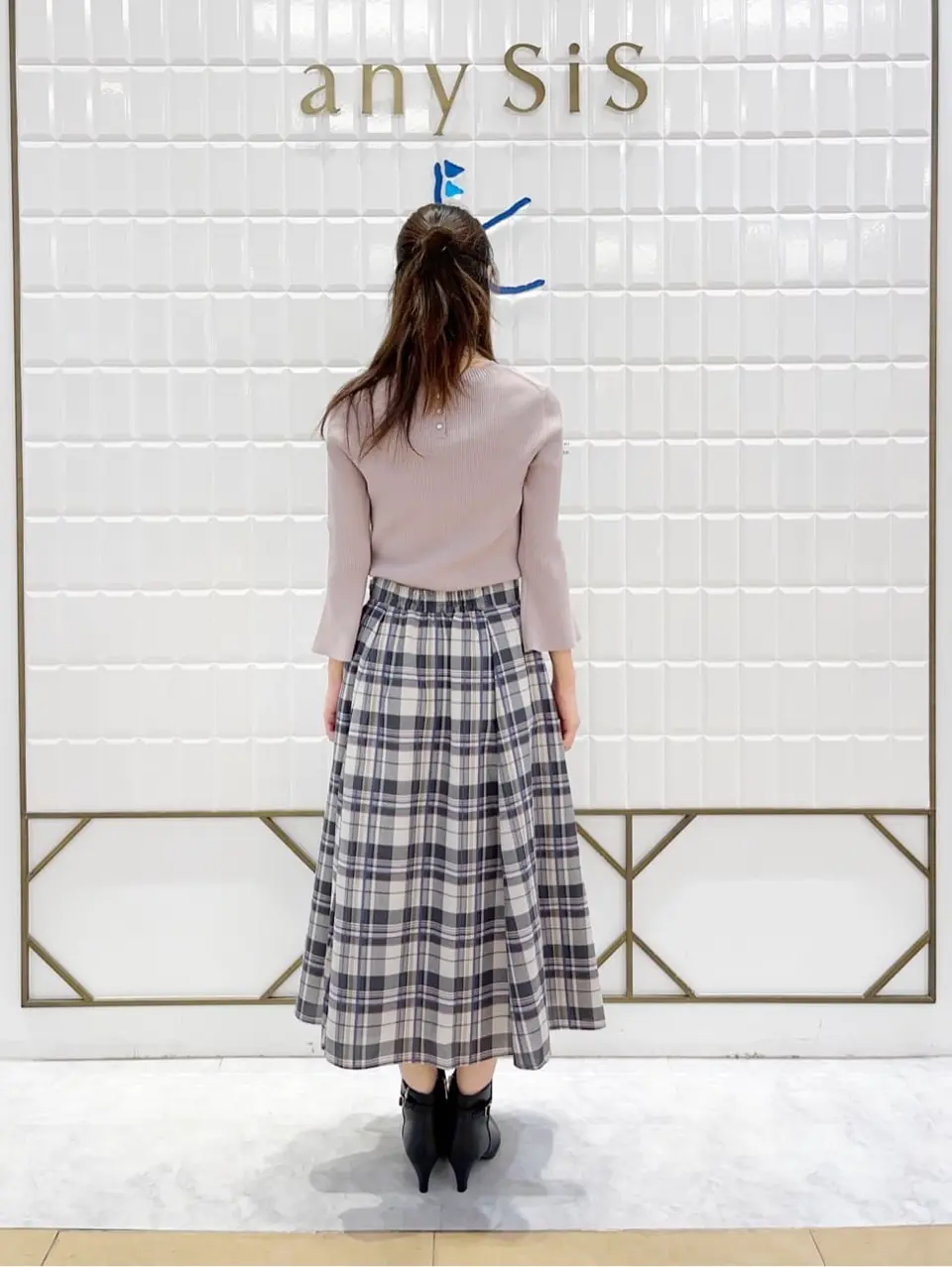 ANY SIS 上田 コーディネート画像