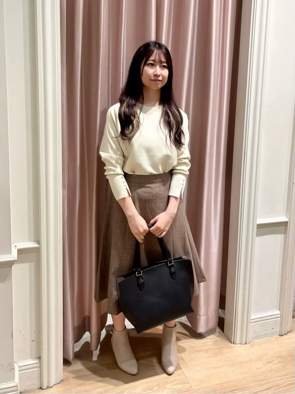  岩楯 コーディネート画像