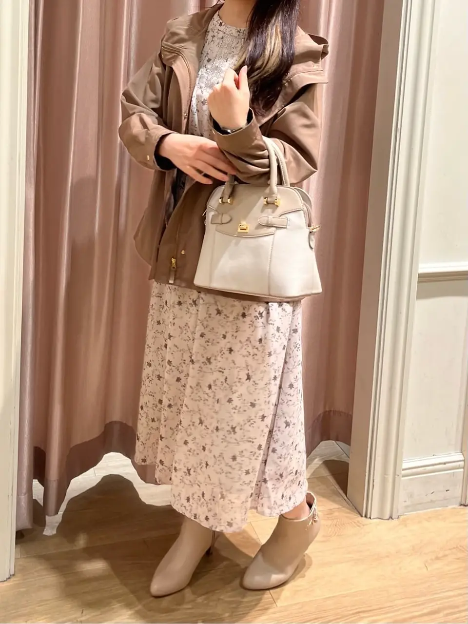 ANY SIS 岩楯 コーディネート画像