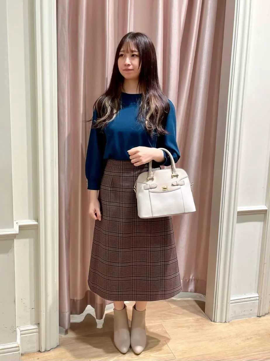  岩楯 コーディネート画像