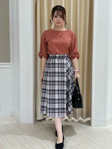 ANY SIS 本間 コーディネート画像