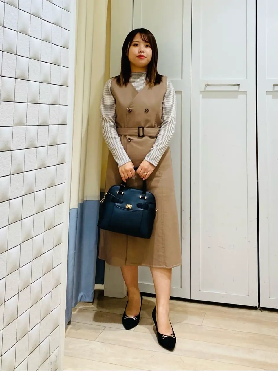 ANY SIS スタッフ コーディネート画像