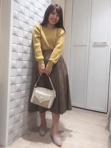 ANY SIS スタッフ コーディネート画像