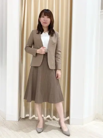 ANY SIS 伊藤 コーディネート画像