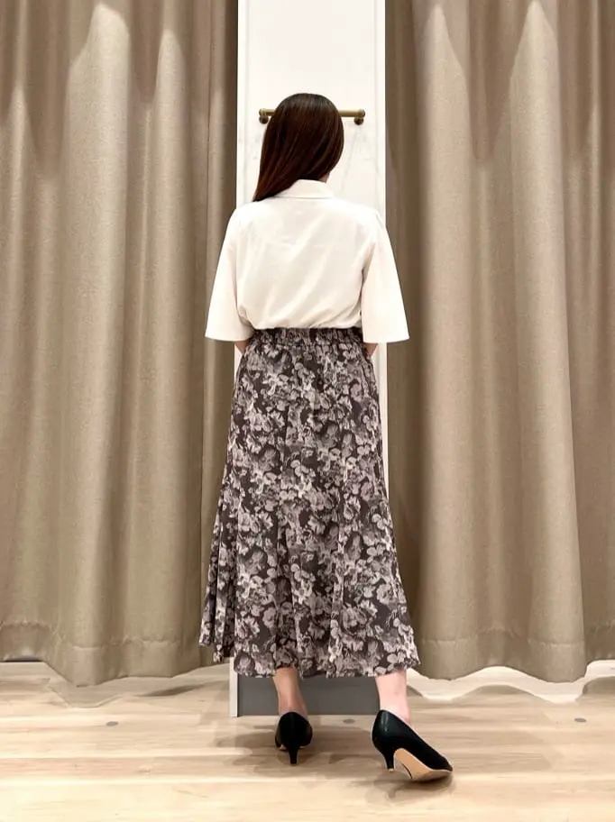 ANY SIS 瀬野 コーディネート画像