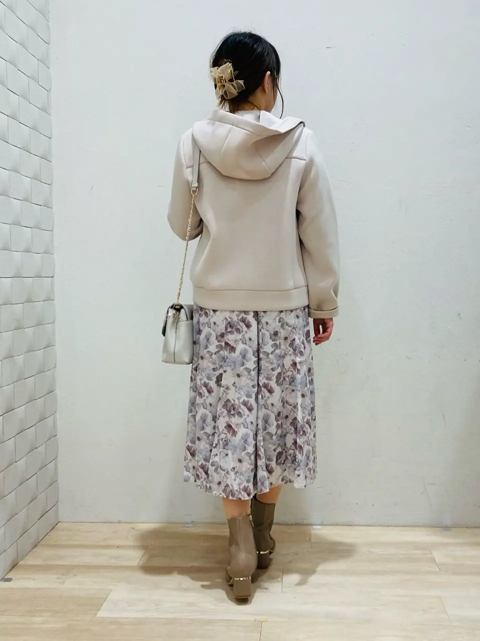 ANY SIS 川根　彩 コーディネート画像