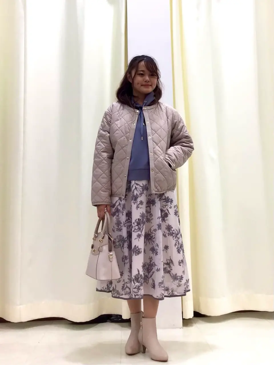  スタッフ コーディネート画像