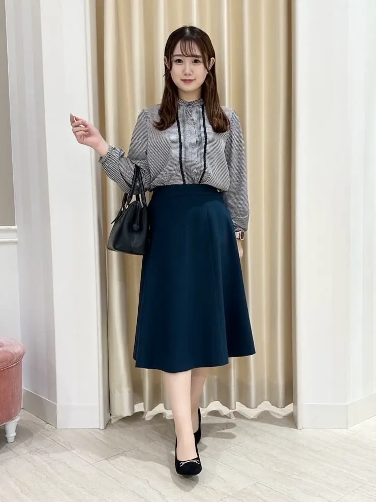 ANY SIS 本間 コーディネート画像