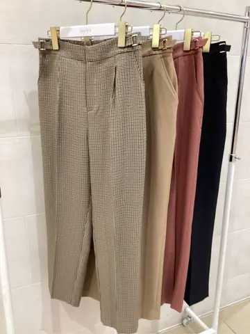 ANY SIS 今仲 コーディネート画像