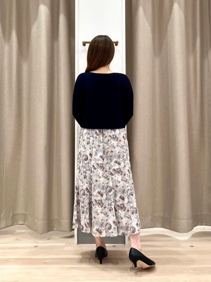 ANY SIS 瀬野 コーディネート画像