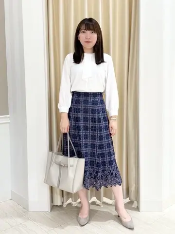 ANY SIS 伊藤 コーディネート画像