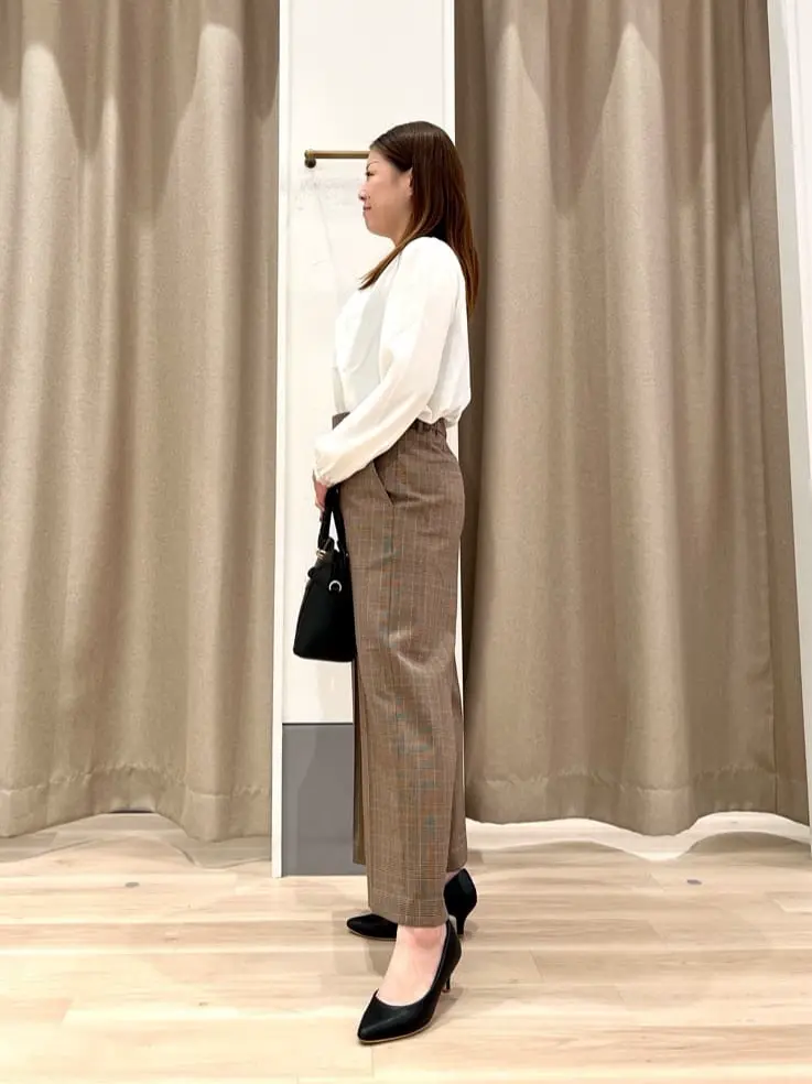 ANY SIS 瀬野 コーディネート画像