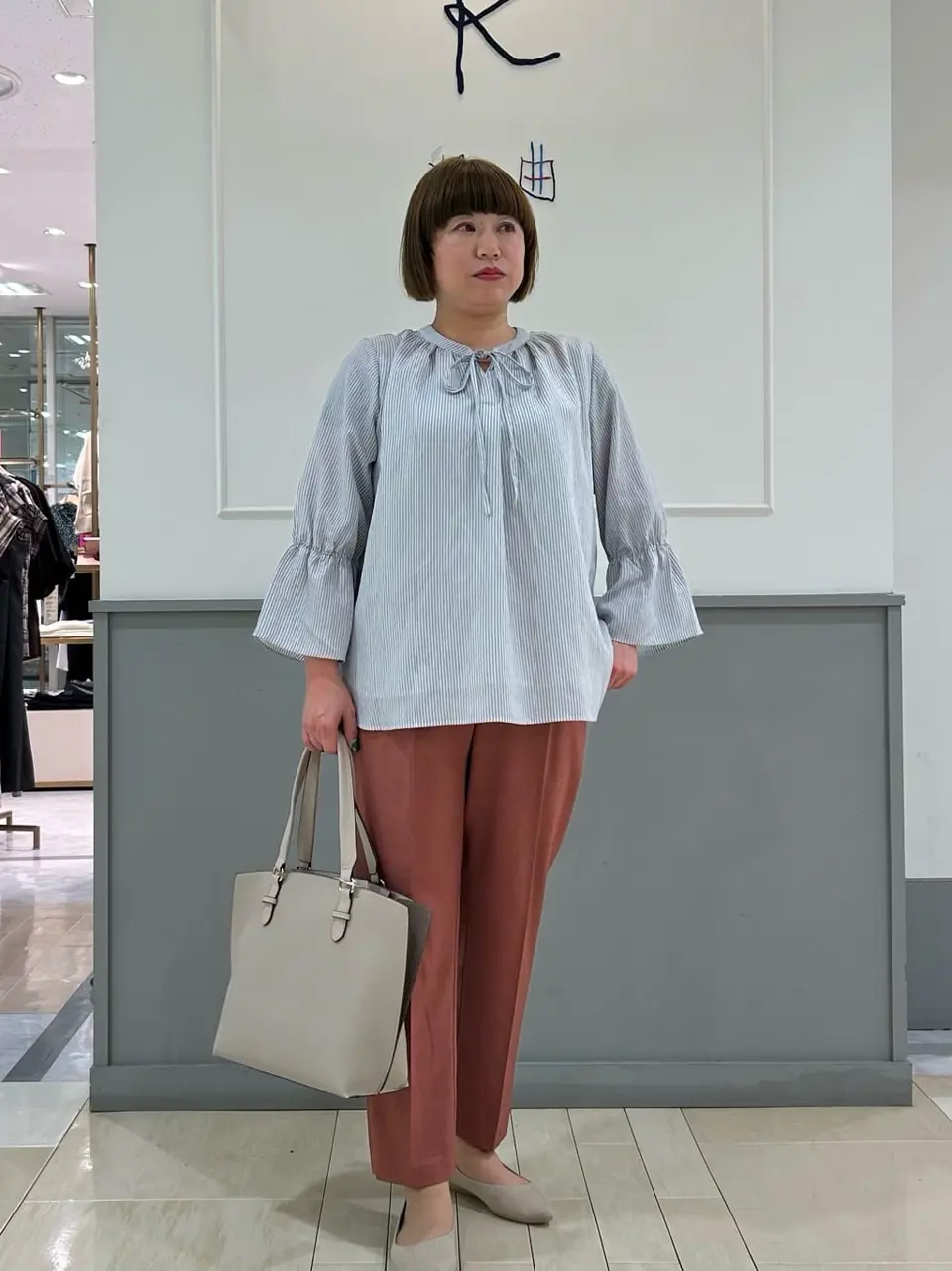 ANY SIS 堀部 コーディネート画像