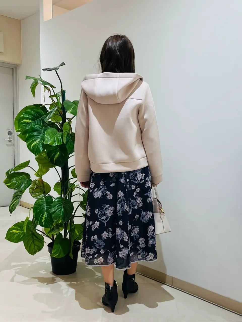 ANY SIS 石川 コーディネート画像