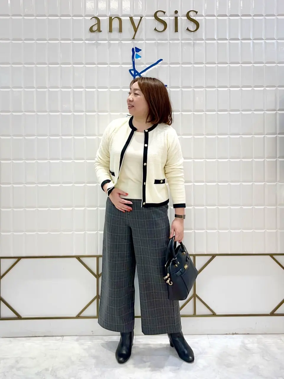 ANY SIS 中山 コーディネート画像