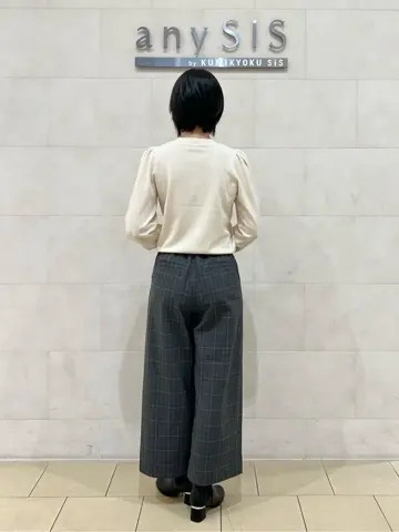 ANY SIS 藤森 コーディネート画像