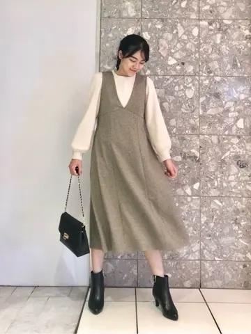 ANY SIS スタッフ コーディネート画像