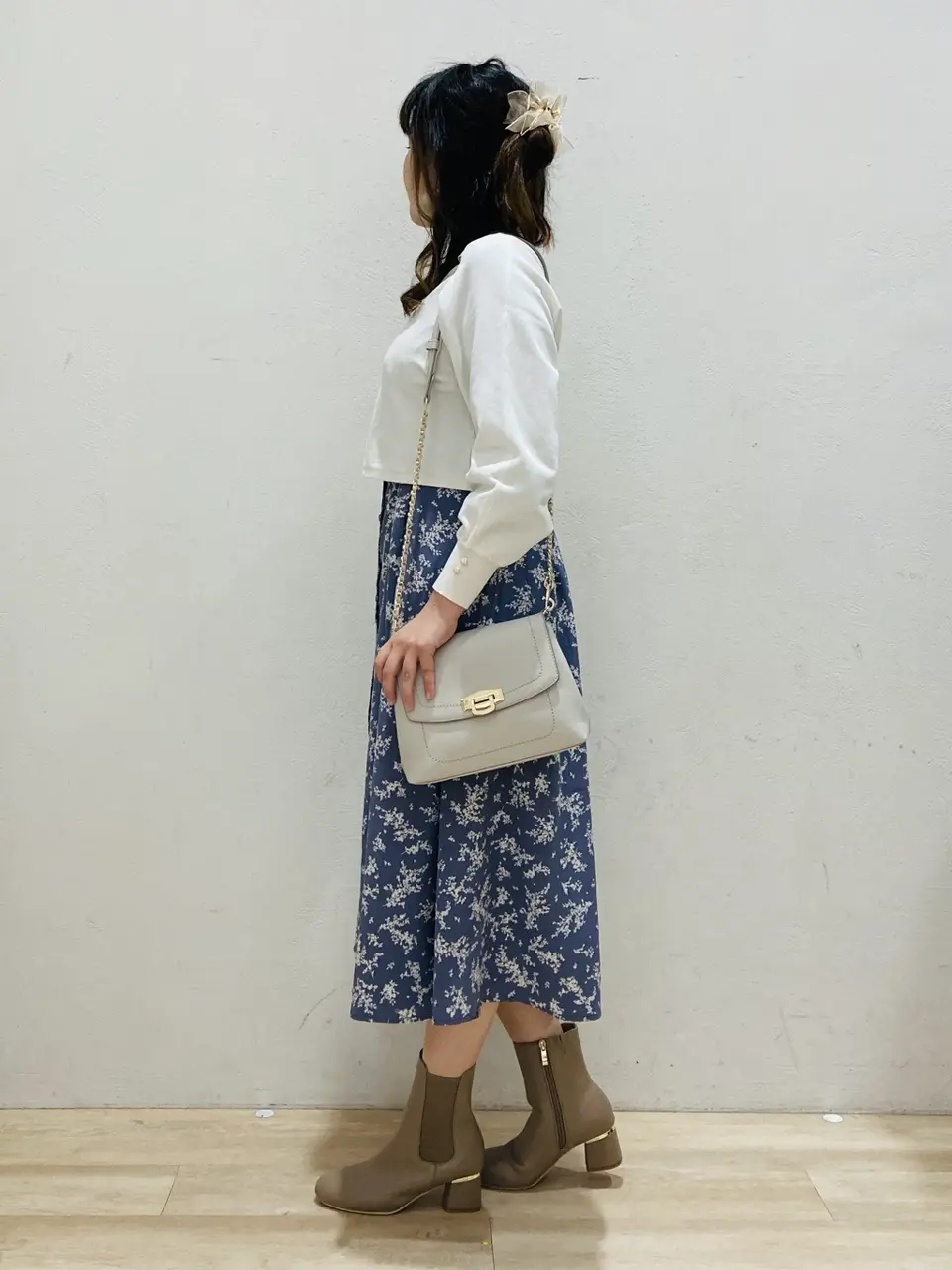 ANY SIS 川根　彩 コーディネート画像