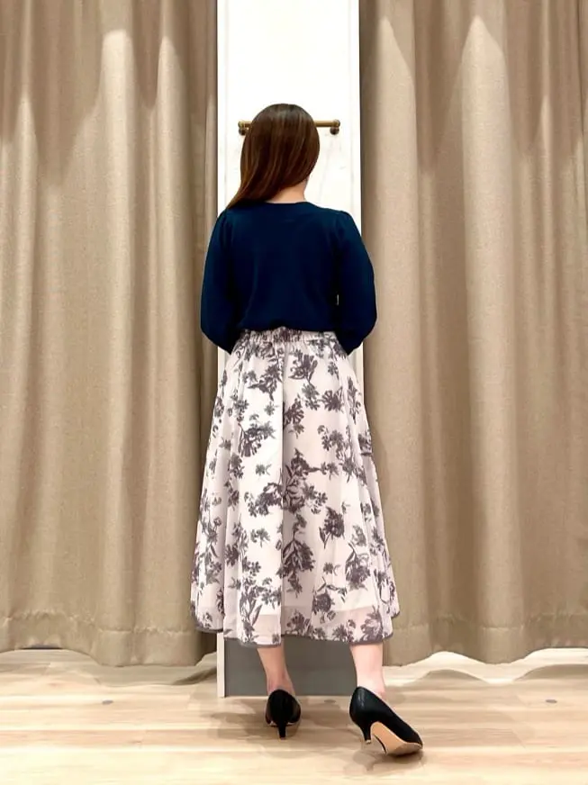 ANY SIS 瀬野 コーディネート画像