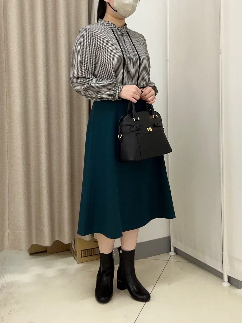 ANY SIS カモガワ コーディネート画像