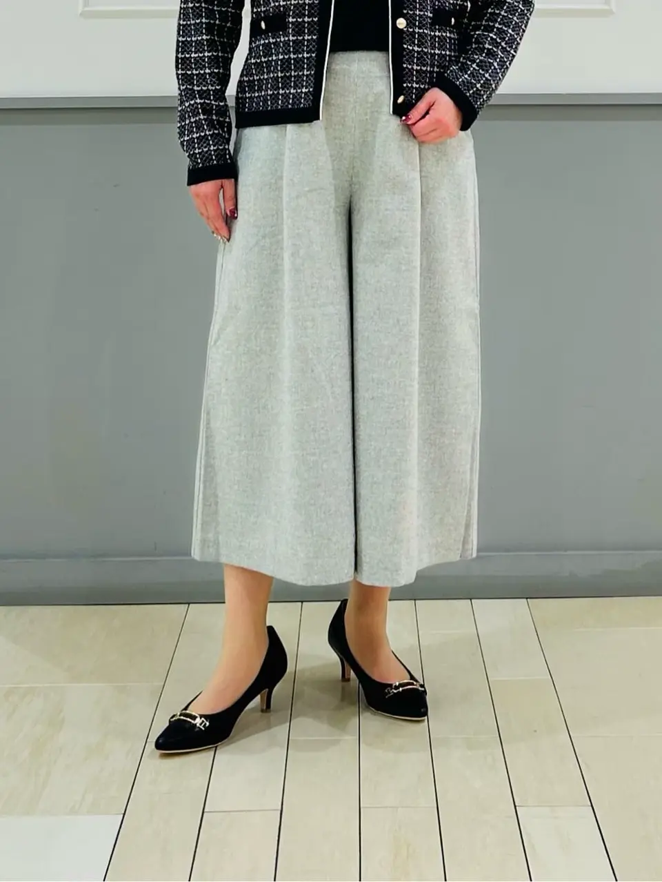 ANY SIS 堀部 コーディネート画像