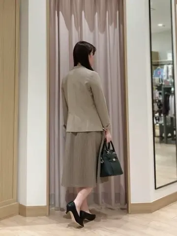 ANY SIS 濱口 コーディネート画像