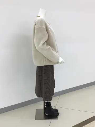 ANY SIS 橋本 コーディネート画像